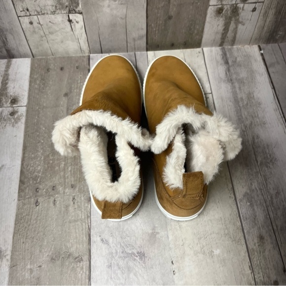 Timberland Skyla Bay Warm Sneaker Boot Size 8.5 - Picture 4 of 14